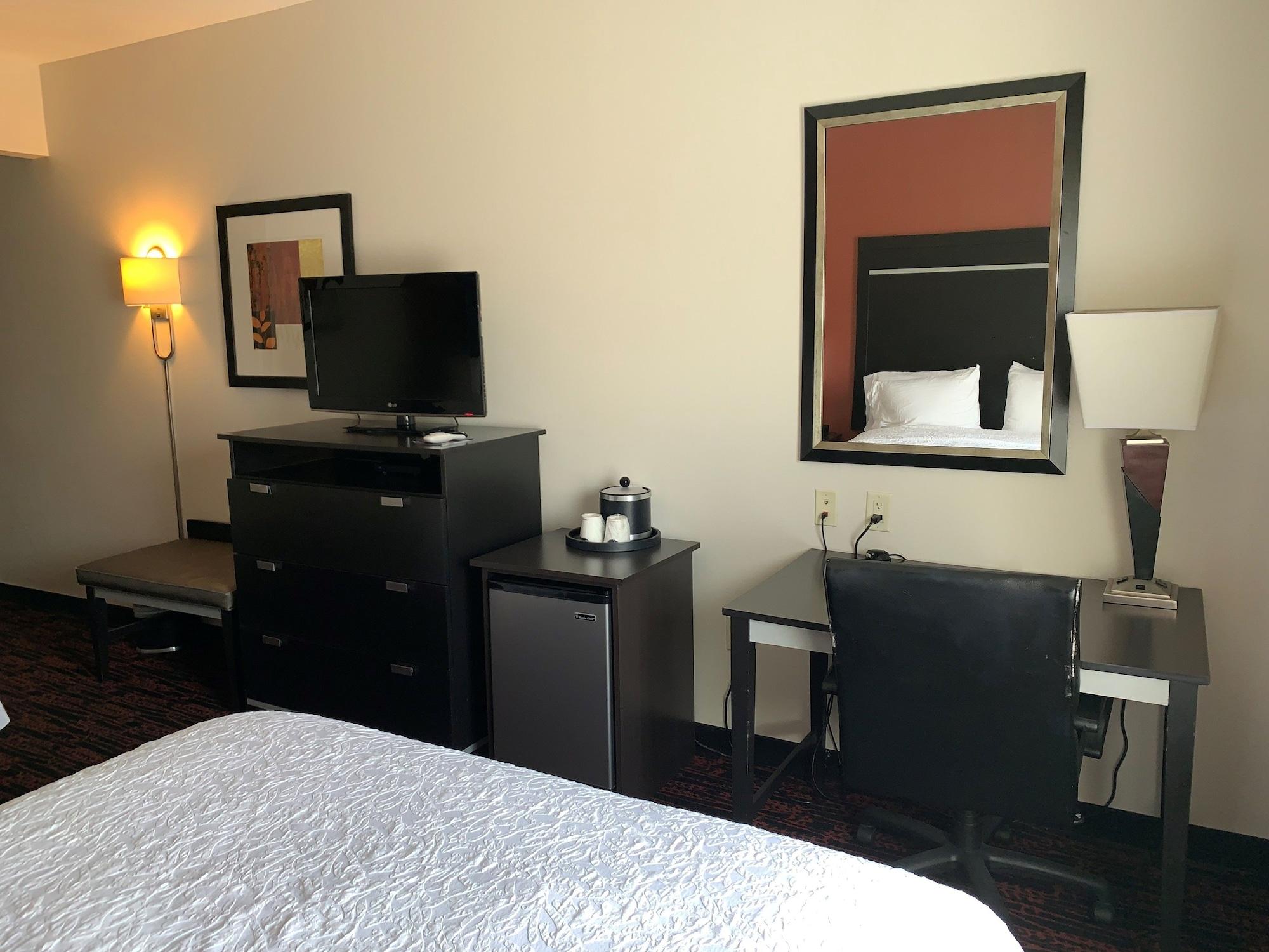 Hampton Inn & Suites Tulsa/Tulsa Hills Kültér fotó