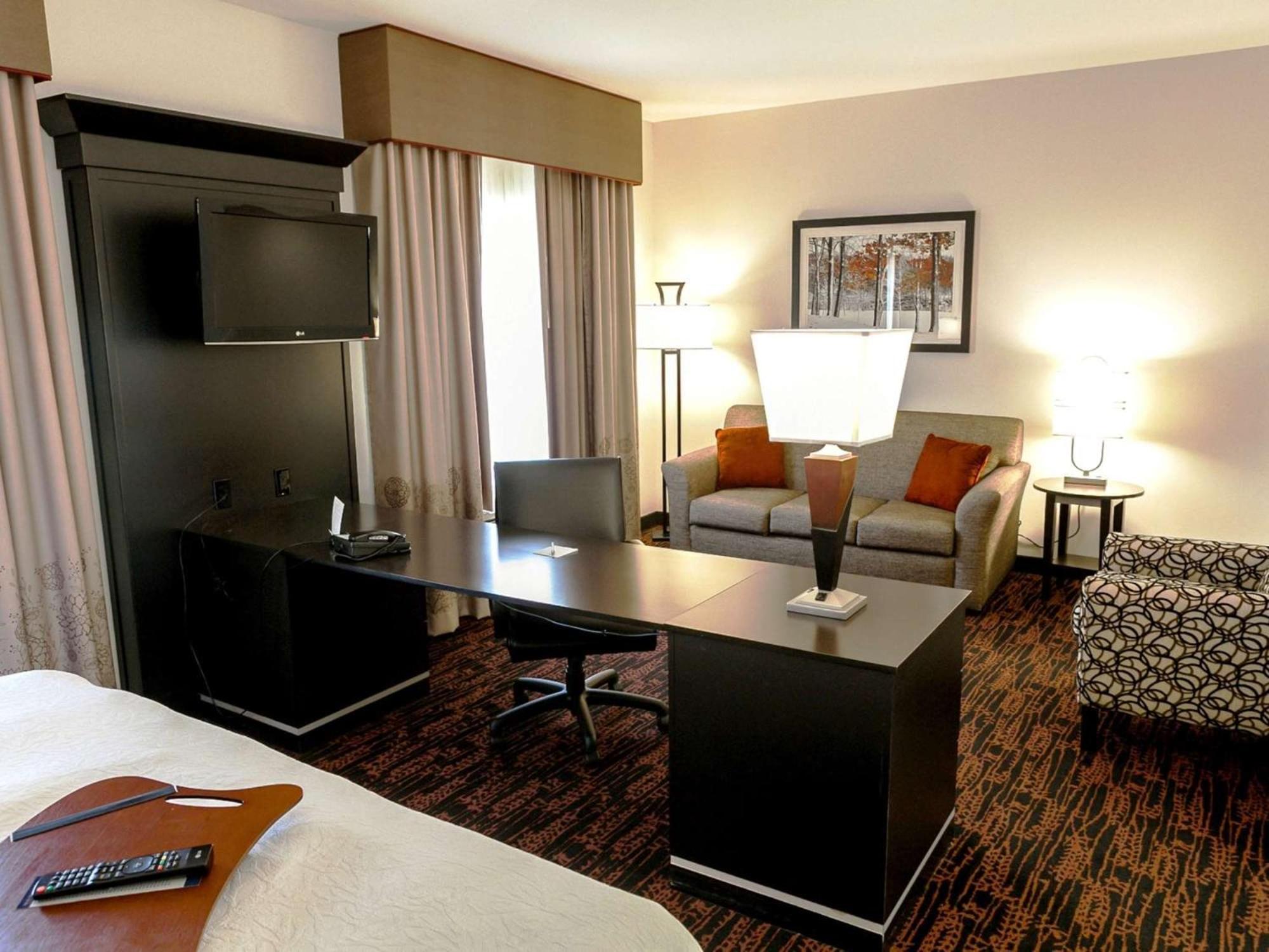 Hampton Inn & Suites Tulsa/Tulsa Hills Kültér fotó